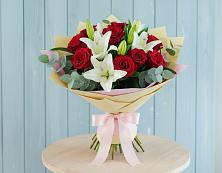 Букет цветов из:  Лилии и Розы #REPLACE_PRED# Юргинское