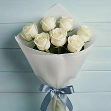 Букет 7 Белых роз Эдлесс Лав в Юргинское