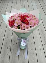Букет цветов из:  Альстромерии в Юргинское