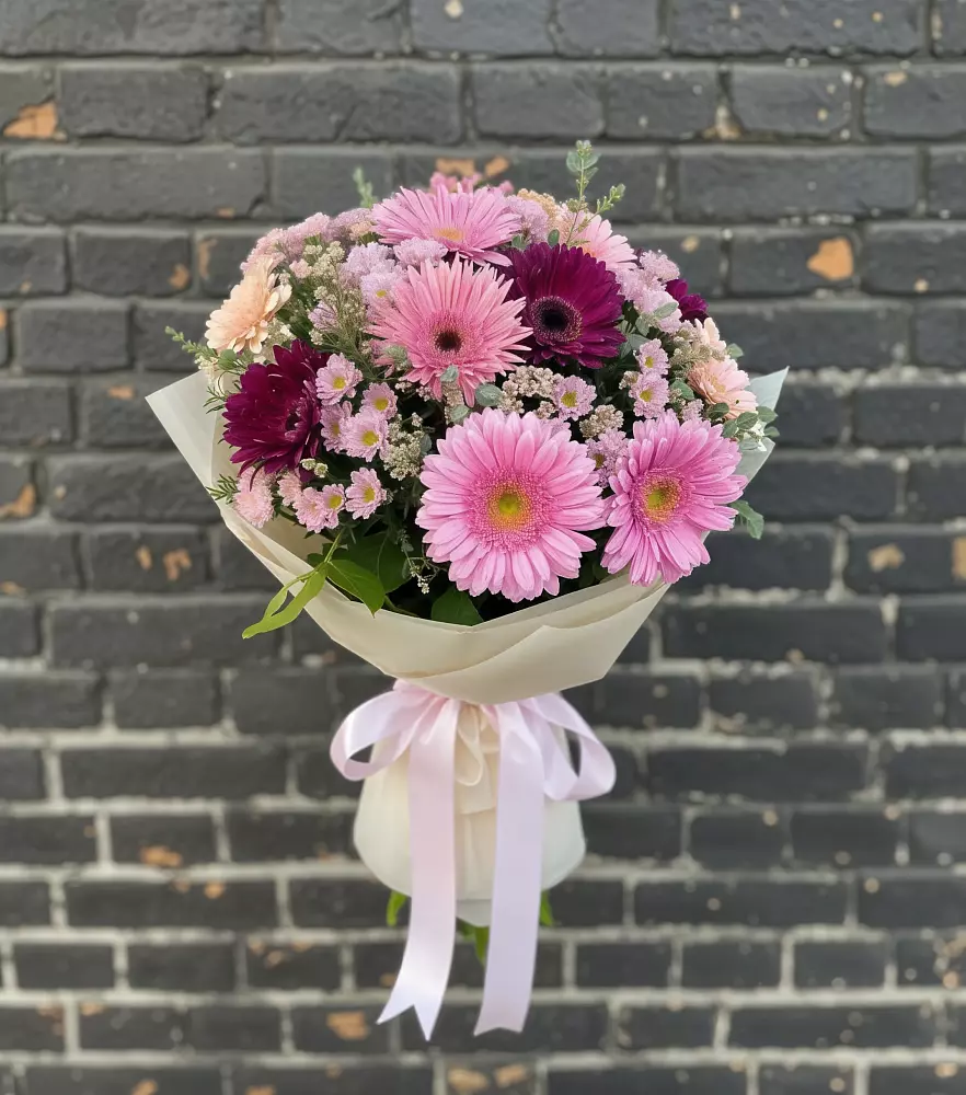 Букет цветов из: Герберы и Хризантемы в Юргинское