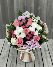 Букет цветов из:  Альстромерии, Гвоздики, Розы и Хризантемы в Юргинское
