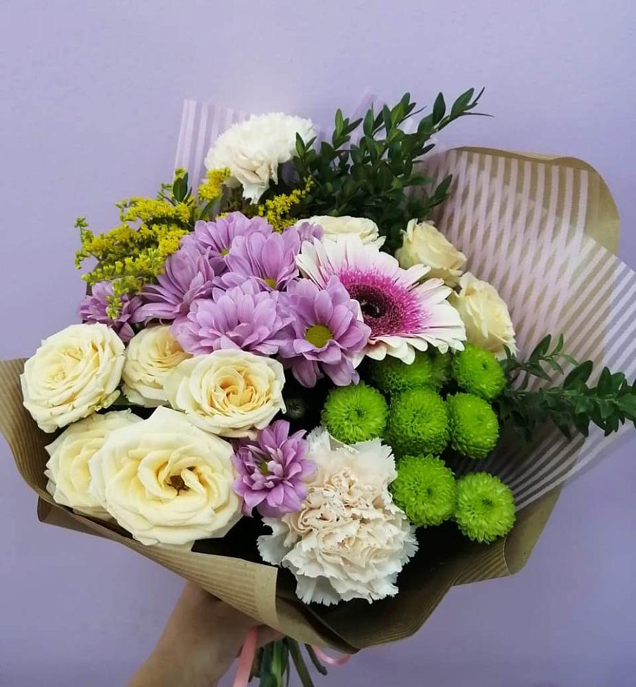 Букет цветов из: Хризантемы, Розы, Гвоздики и Герберы в Юргинское