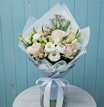 Букет цветов из:  Розы и Лизиантусы #REPLACE_PRED# Юргинское